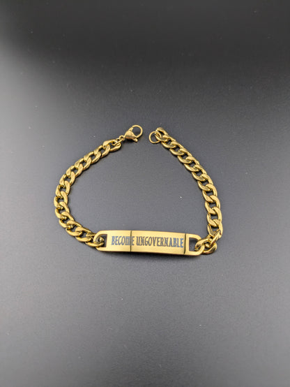 Personalized Curved Bar Bracelet