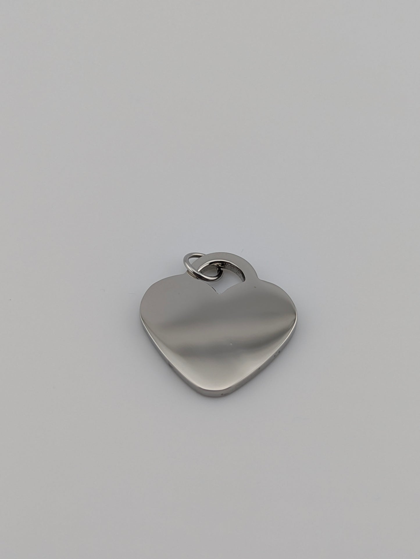 Custom Engraved Pendant Heart with chain